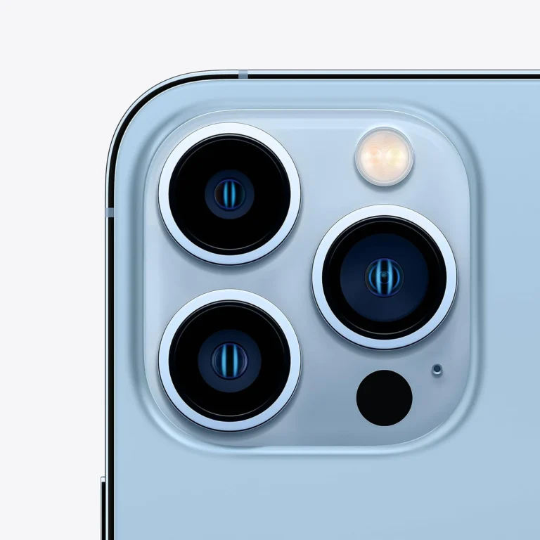 iPhone-13-Pro-Camera-Sierra-Blue